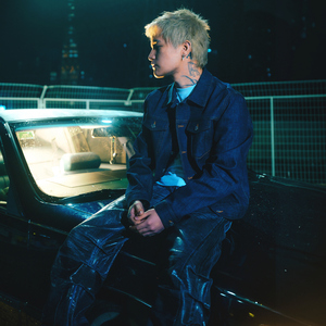 狠狠88综合久久久久综合网
