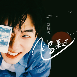 美女被男人扒开光屁股狂打
